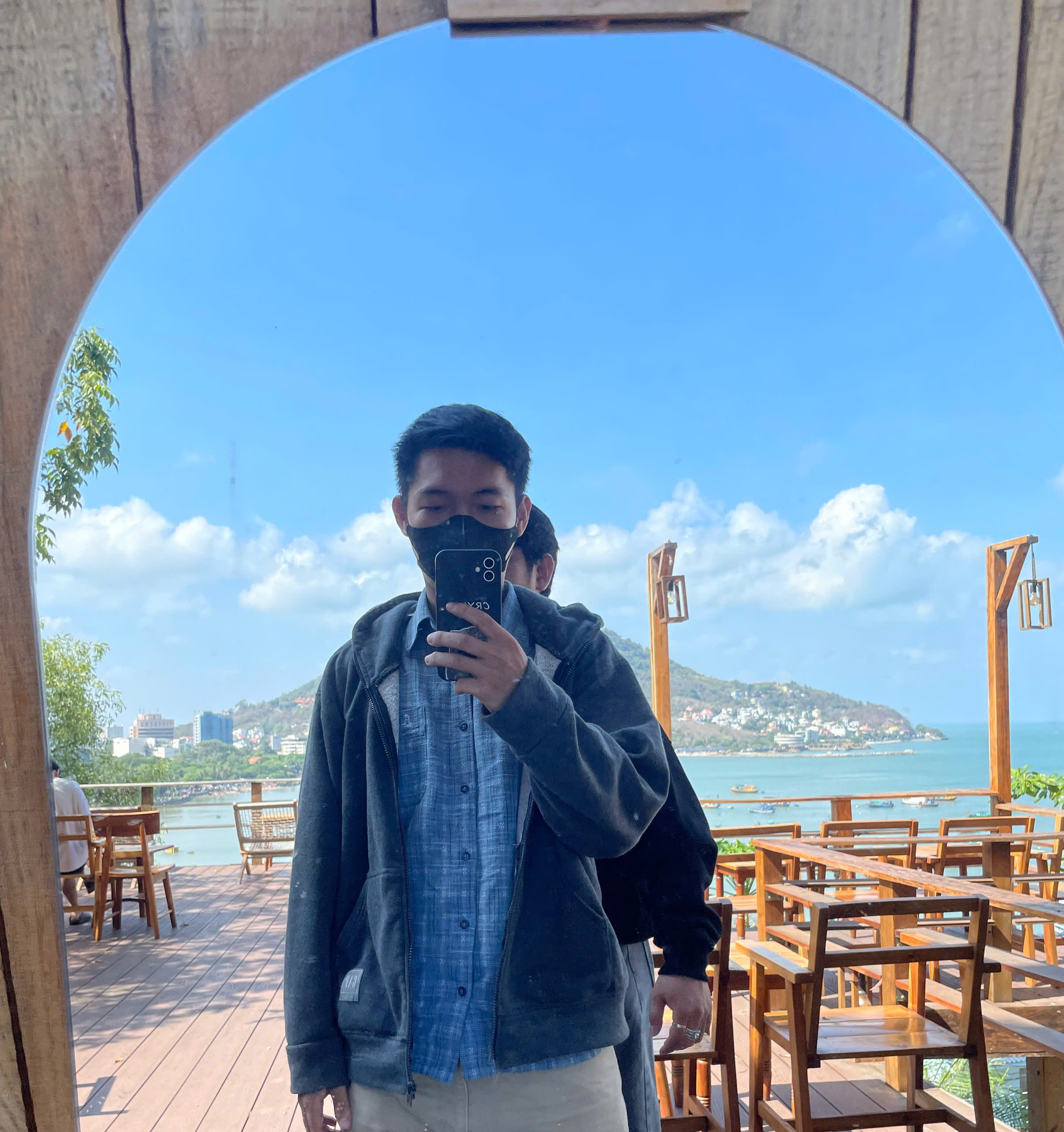Selfie với gương